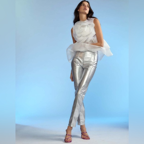 NWT Cynthia Rowley Vegan Leather Cigarette Pants in Silver - Picture 2 of 14